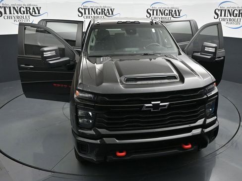 Used 2025 Chevrolet Silverado 2500 Custom RWD image 34