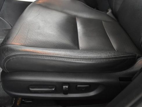 Used 2017 Honda Accord EX-L image 12
