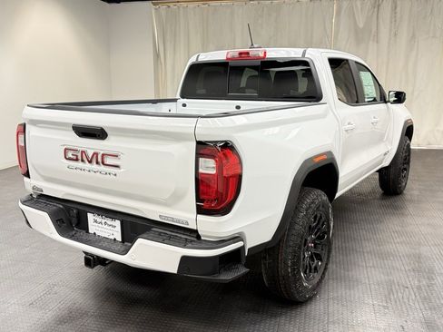New 2026 GMC Canyon Elevation w/ Convenience Package image 6