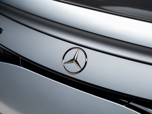Used 2025 Mercedes-Benz AMG GT 63 image 33