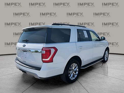 Used 2021 Ford Expedition XLT RWD image 5