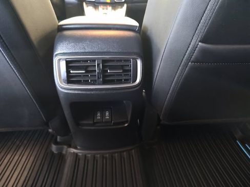 Used 2022 Honda CR-V Touring image 29