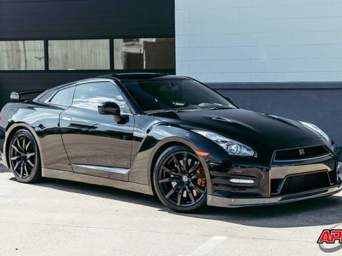 Used 2013 Nissan GT-R Premium AWD/4WD image 37