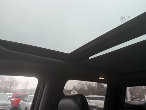 Used 2016 Ford F150 Lariat w/ Equipment Group 502A Luxury image 33