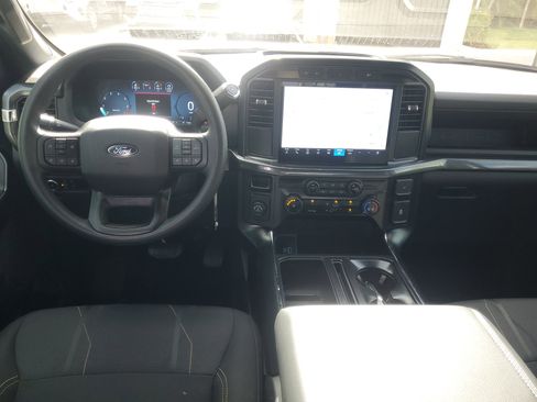 Used 2024 Ford F150 STX RWD image 8