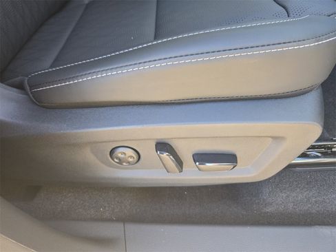 New 2026 Nissan Murano Platinum image 13