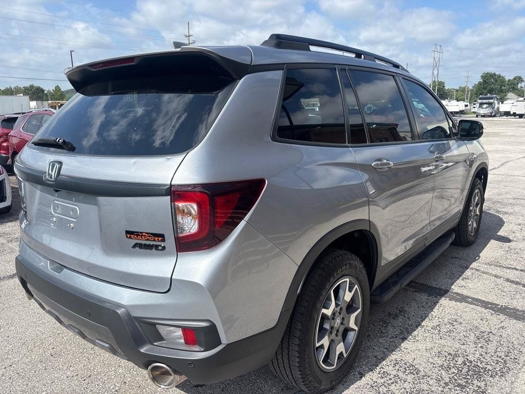 Used 2023 Honda Passport TrailSport image 8
