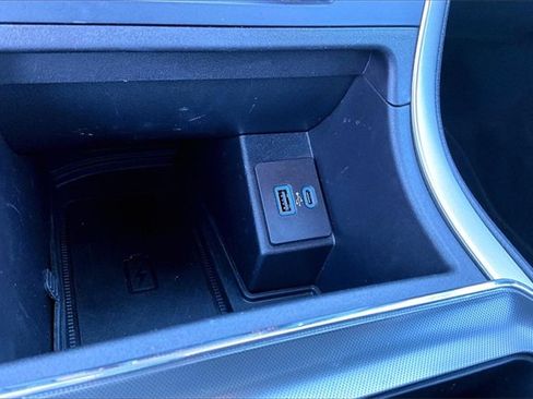 Used 2023 Ford Edge ST-Line image 16