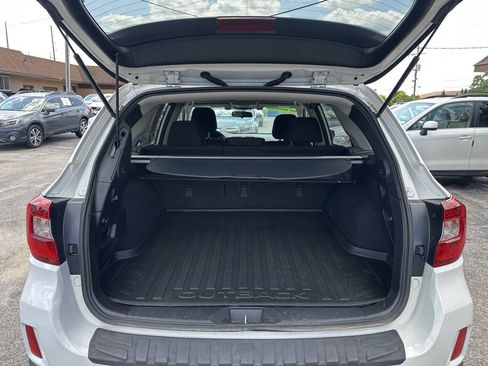 Used 2015 Subaru Outback 2.5i Premium AWD/4WD image 15