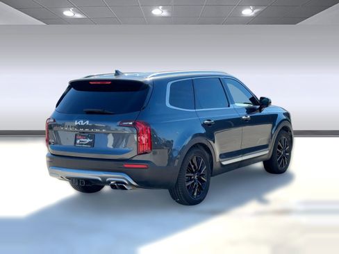 Used 2022 Kia Telluride SX w/ SX Prestige Package image 9