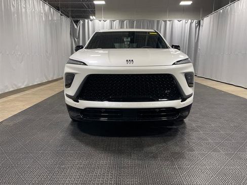 New 2025 Buick Enclave Sport Touring w/ Super Cruise Package image 8