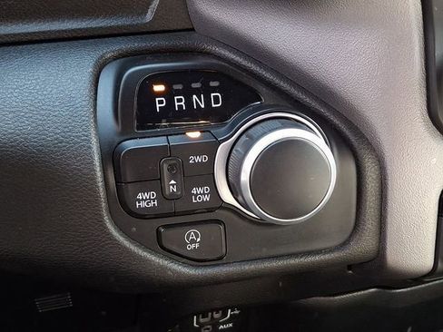 Used 2023 RAM 1500 Lone Star AWD/4WD image 17