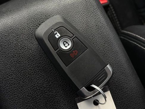 Used 2020 Ford EcoSport Titanium image 27