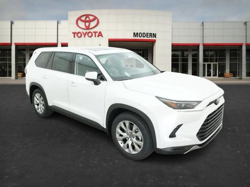 New 2026 Toyota Grand Highlander Limited image 29