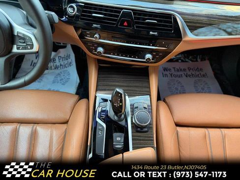 Used 2018 BMW 530e xDrive w/ M Sport Package 2 image 31