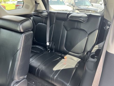 Used 2025 Honda Pilot Elite image 26