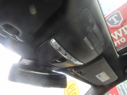 Used 2019 Mercedes-Benz E 300 4MATIC w/ Premium 1 Package image 19