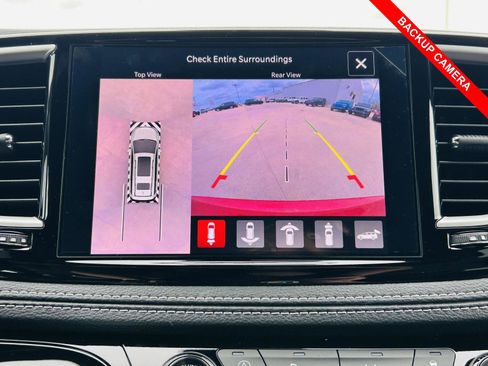 New 2026 Chrysler Pacifica Select w/ S Appearance Package FWD image 11