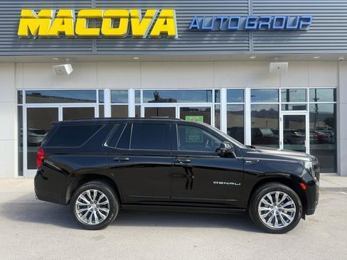 Used 2022 GMC Yukon Denali RWD image 1