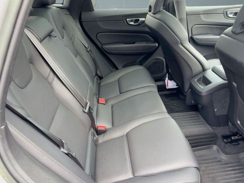 Used 2023 Volvo XC60 B5 Plus w/ Protection Package Premier image 29