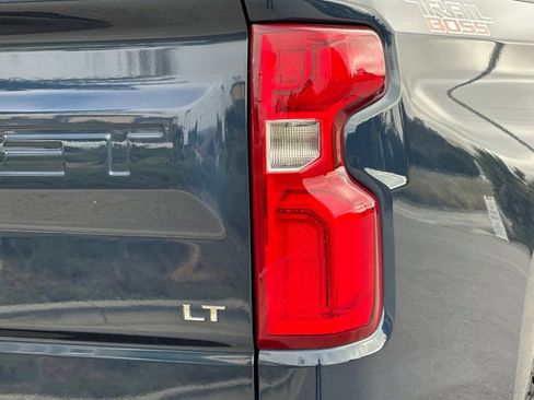 Used 2020 Chevrolet Silverado 1500 LT Trail Boss AWD/4WD image 32
