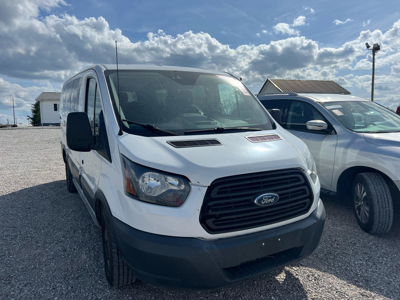 Used 2016 Ford Transit 150 XL RWD image 2