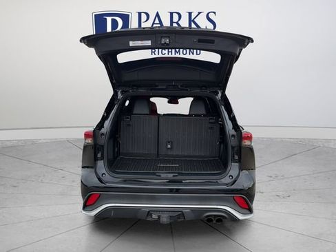 Used 2022 Toyota Highlander XSE AWD/4WD image 20