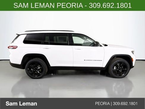 New 2025 Jeep Grand Cherokee L Limited image 8