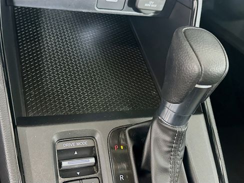 Used 2024 Honda CR-V LX image 23