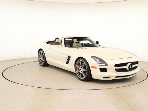 Used 2012 Mercedes-Benz SLS AMG Roadster image 10