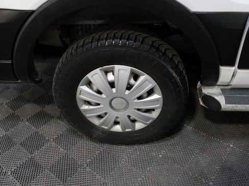 Used 2019 Ford Transit 250 130 Low Roof w/ Exterior Upgrade Package image 20