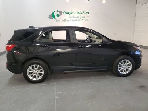 Used 2020 Chevrolet Equinox LS w/ LS Convenience Package AWD/4WD image 8