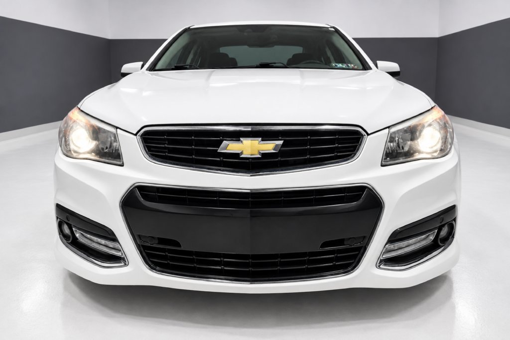 Used 2015 Chevrolet SS RWD image 6