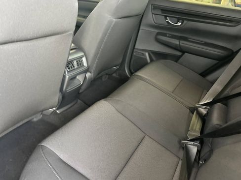 Used 2026 Honda CR-V LX image 11