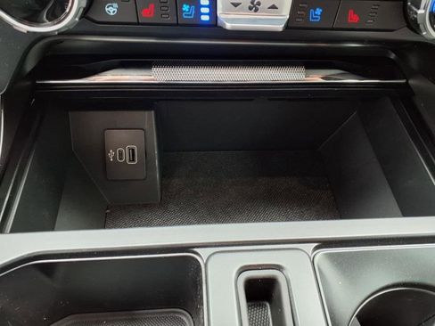 New 2025 Ford F150 Lariat w/ Equipment Group 501A Mid image 13