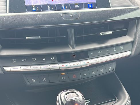 Certified 2025 Cadillac CT4 V w/ Super Cruise Package image 34