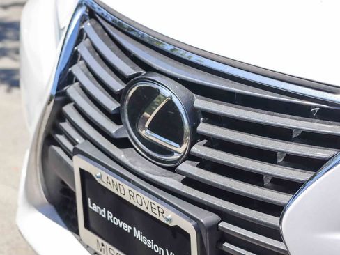 Used 2014 Lexus IS 250 w/ Navigation Package RWD image 11