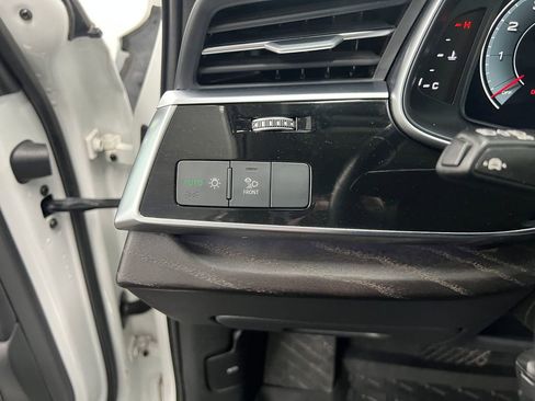 Used 2022 Audi Q7 3.0T Premium Plus w/ Premium Plus Package image 16