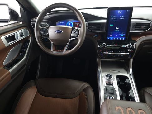 Used 2023 Ford Explorer King Ranch w/ Technology Package AWD/4WD image 20