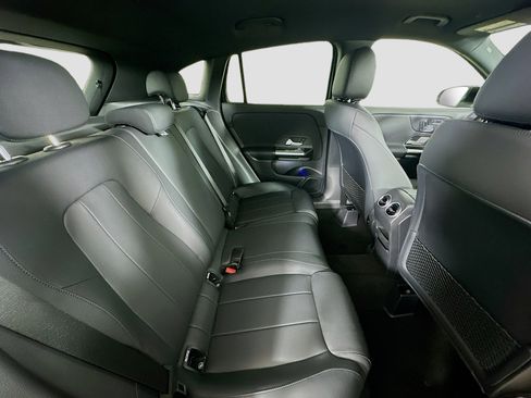 Certified 2026 Mercedes-Benz GLA 250 4MATIC image 33