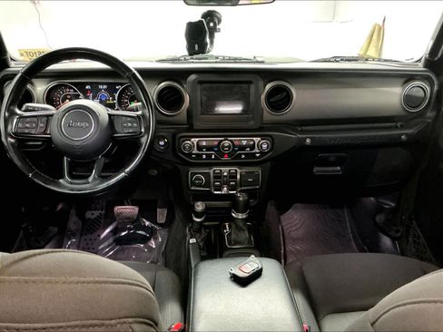 Used 2021 Jeep Wrangler Unlimited Sport image 17