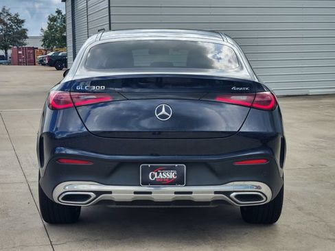 Used 2024 Mercedes-Benz GLC 300 4MATIC image 6