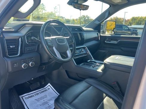 Used 2024 GMC Sierra 2500 Denali w/ Denali Reserve Package image 36