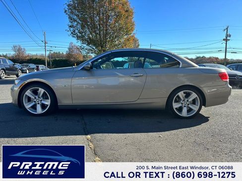 Used 2008 BMW 335i Convertible w/ Premium Pkg image 4