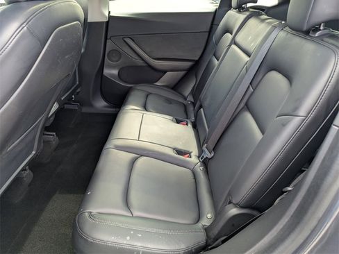 Used 2021 Tesla Model Y 2WD image 18