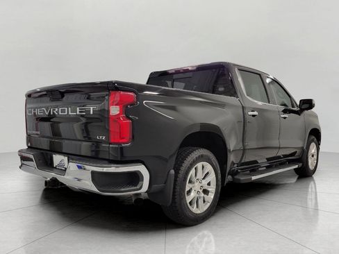 Used 2019 Chevrolet Silverado 1500 LTZ w/ LTZ Premium Package AWD/4WD image 19