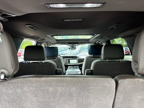 Used 2023 GMC Yukon Denali w/ Denali Reserve Package AWD/4WD image 33