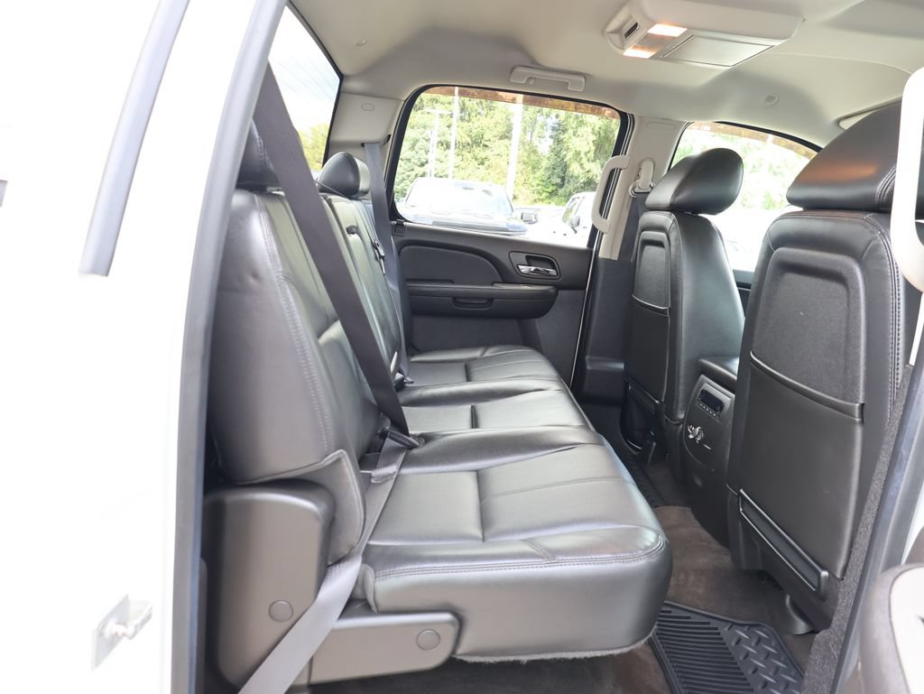 Certified 2014 Chevrolet Silverado 2500 LTZ w/ LTZ Plus Package AWD/4WD image 32