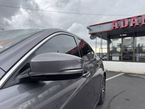 Used 2017 Acura TLX w/ Technology Package FWD image 27