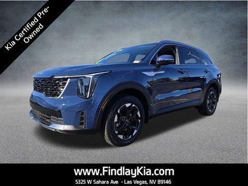 Certified 2025 Kia Sorento S w/ Panoramic Sunroof Package image 1